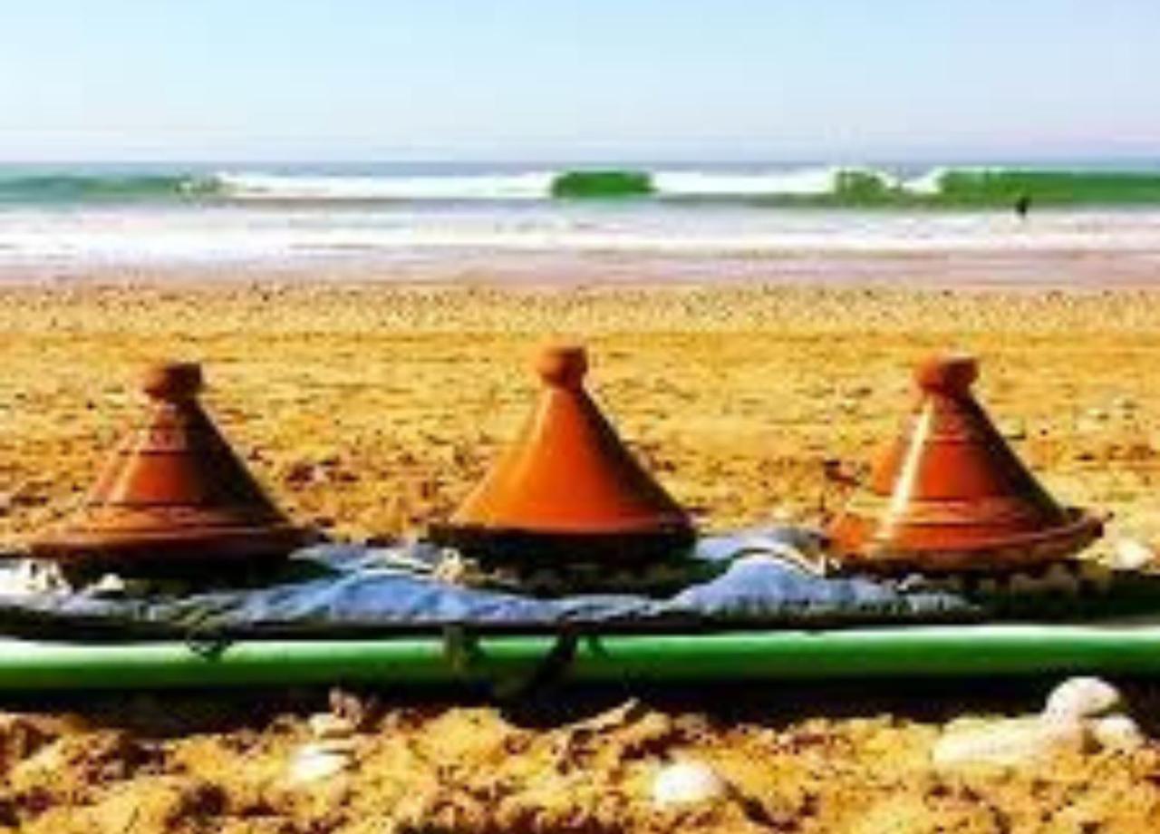 Sable Beach Surf Camp Tamraght 外观 照片